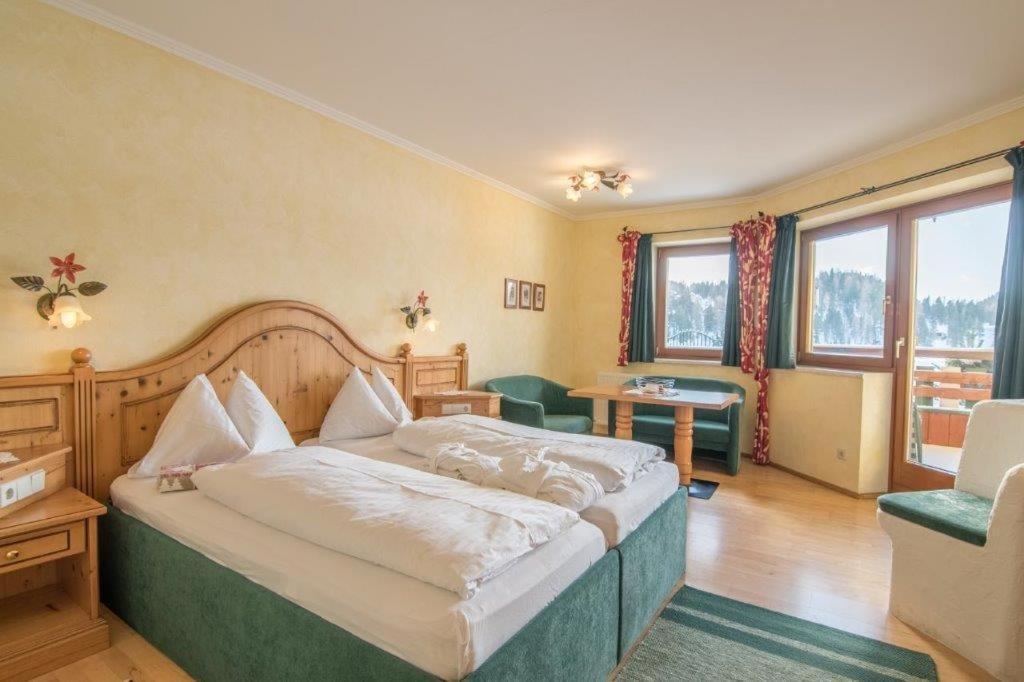 Seehotel Jaegerwirt Turracher Hoehe Luaran gambar