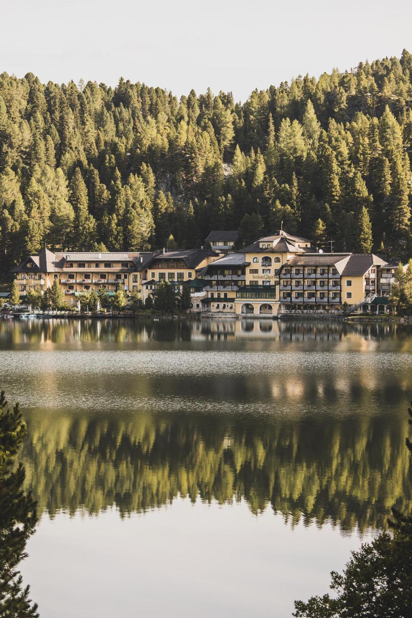 Seehotel Jaegerwirt Turracher Hoehe Luaran gambar